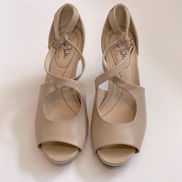 Life Stride Soft System Tan Sandal Heels - Picture 1 of 7